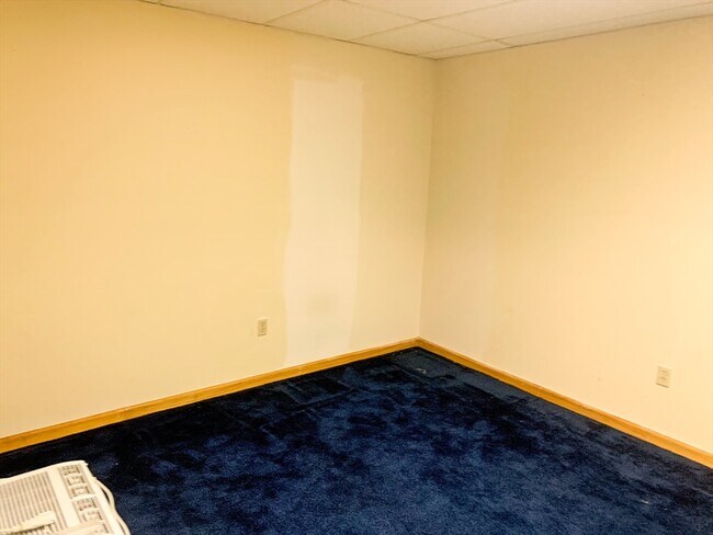 Photo - 51 1/2 Hatfield St Unit 6