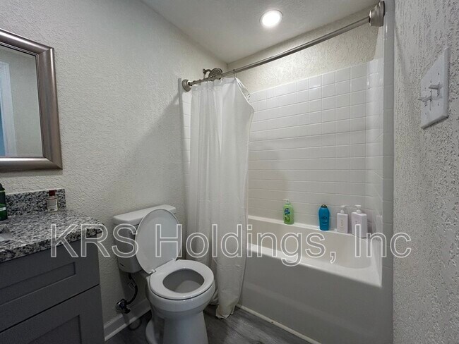 Photo - 622 Mason Ave