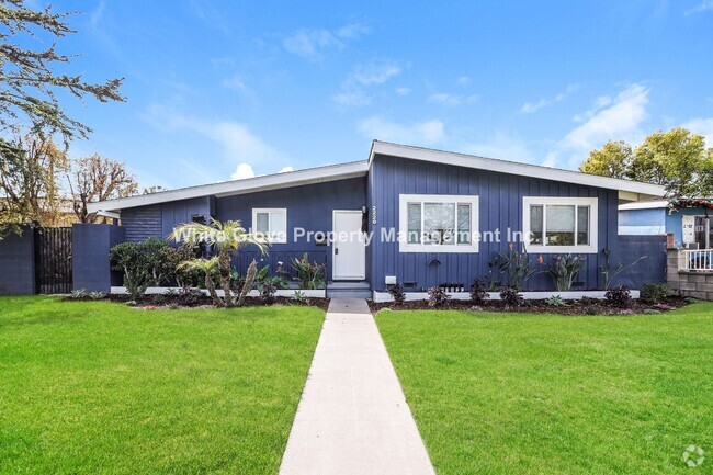 Building Photo - Lovely 3 Bedroom Remodeled Anaheim Home