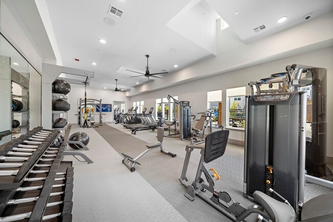 Building Photo - 10485 League Line Rd Unit 1201