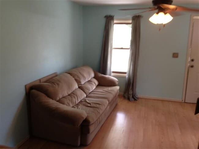 Photo - Cute 2 Bedroom House