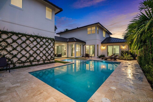 Photo - 217 Gulfstream Blvd