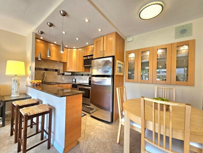 Photo - 3208 SE 11th St Unit 102