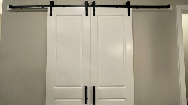 Photo - 318 Radford Ave