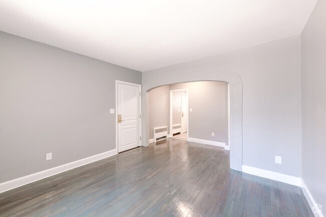 2 BR, 1 BA - Westwood Manor