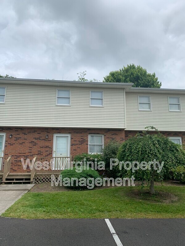 Photo - 143 Cardinal Wy