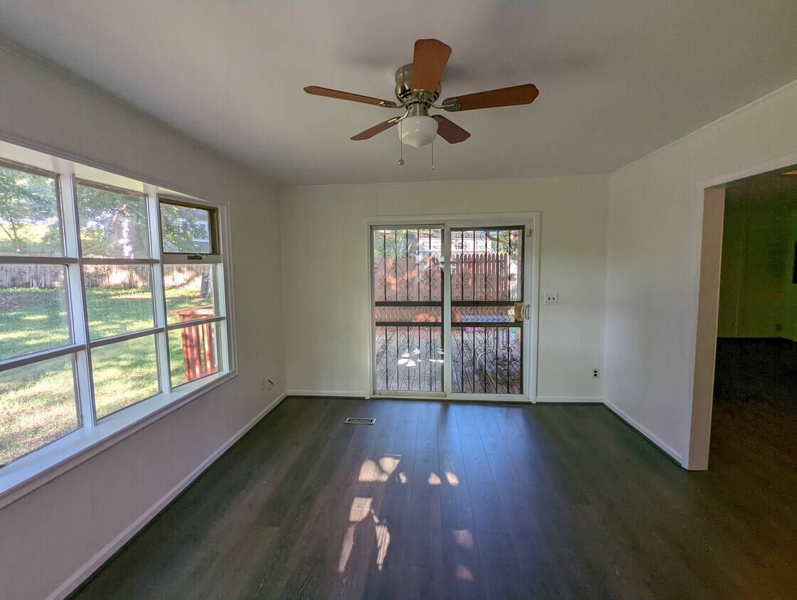 Photo - 4113 Bishopmill Dr (Upper Marlboro, MD)