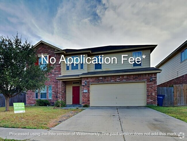 Building Photo - No Applications Fees* $500 off first month... Rental