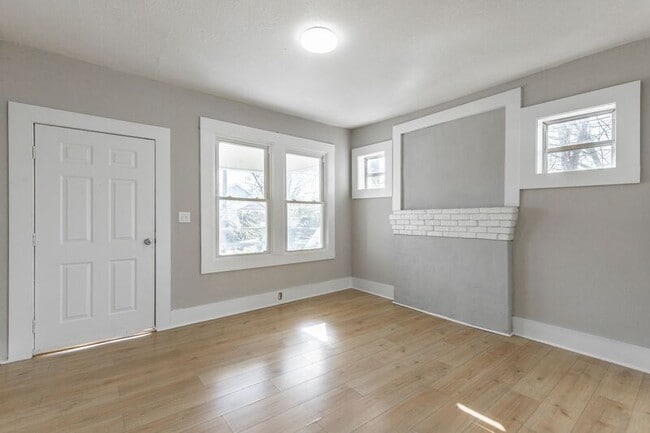 Photo - 2117 Foust St