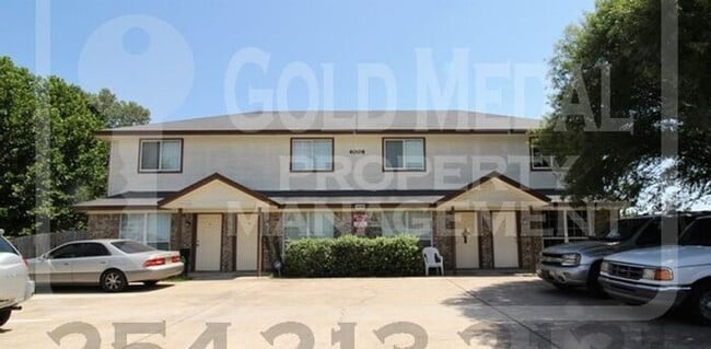 Building Photo - Now Leasing – 4008 C. Pilgrim Dr.