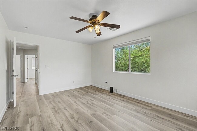 Photo - 8168 New Leaf Ave