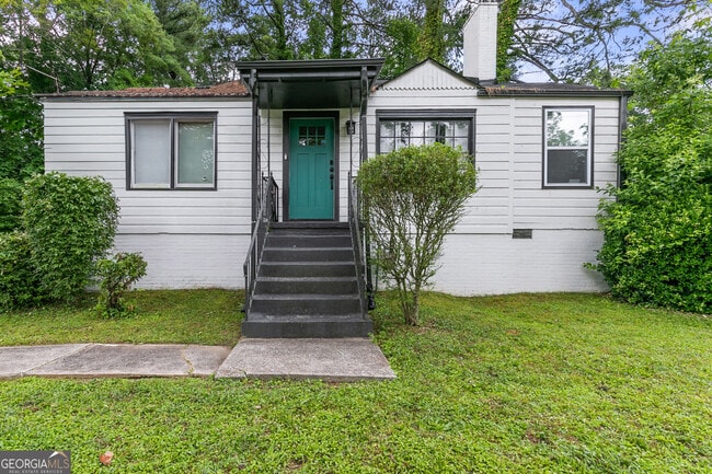 Photo - 1472 North Ave NW