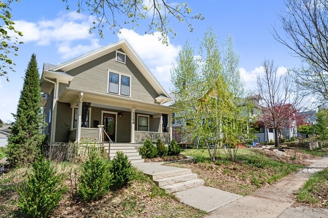 Photo - 1154 Hotz Ave