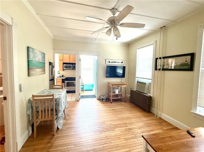 11 Old Beach Rd Unit 2