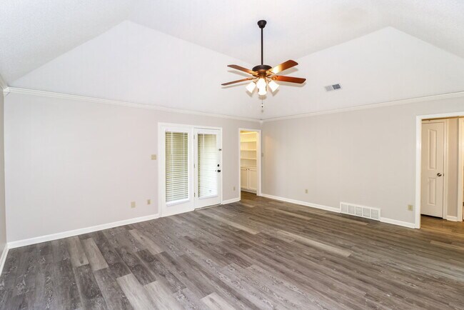 Photo - 1518 Appling Wood Cove S