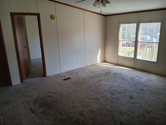 Photo - 233 Flat Creek Ln