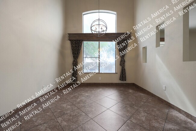 Photo - 3719 W Fallen Leaf Ln