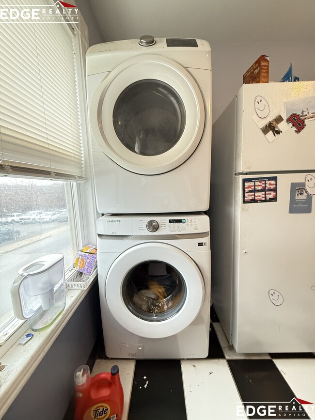 Photo - 225 Parsons St Unit 1