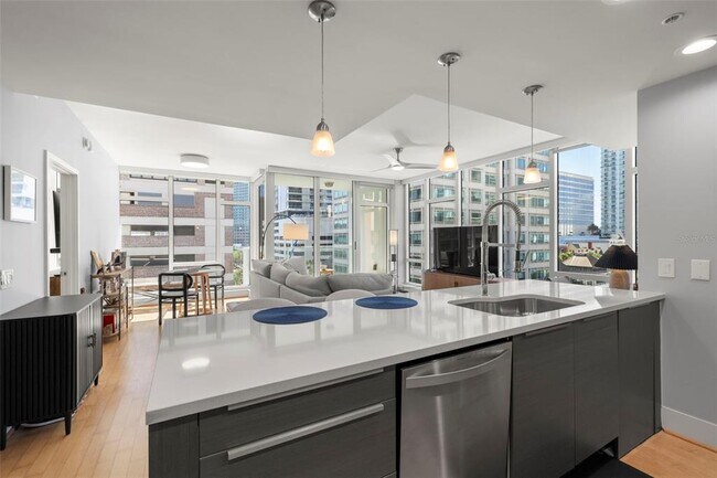 Photo - 145 2nd Ave S Unit 613