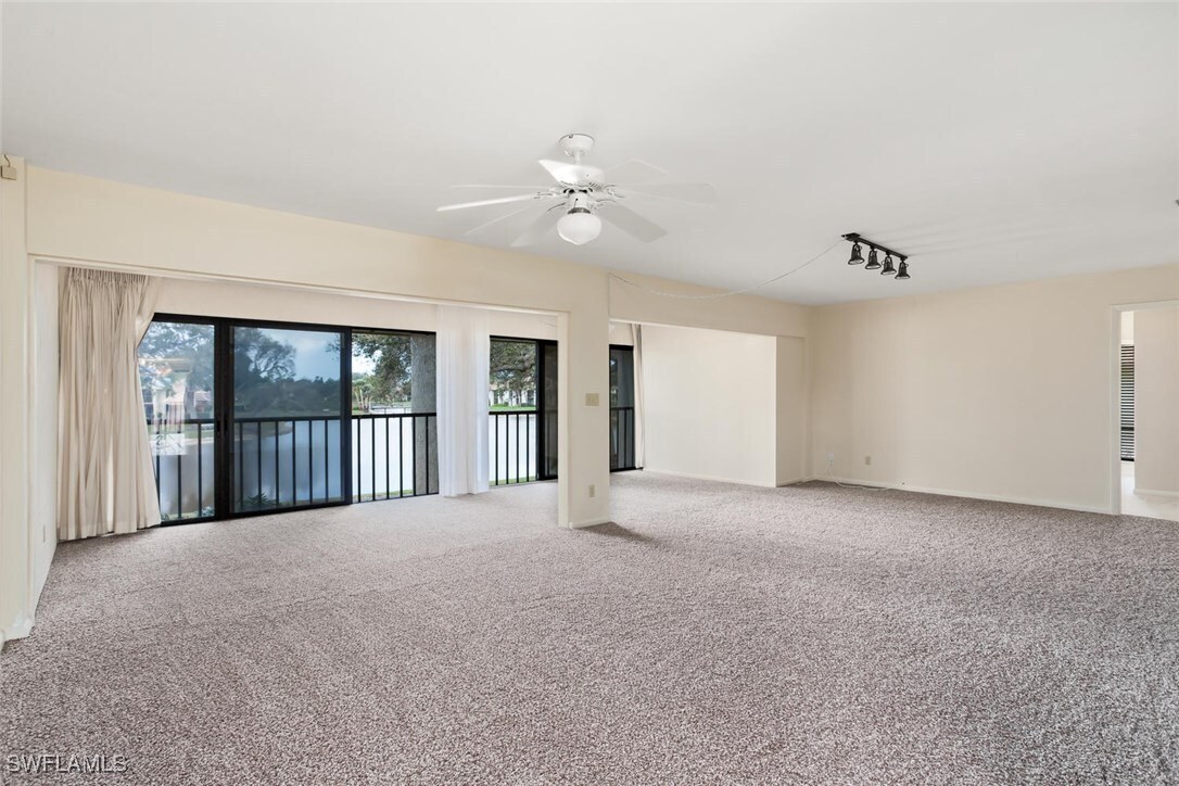 Photo - 537 Lake Louise Cir Condo Unit 203