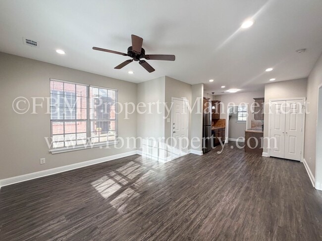 Photo - Hidden Creek Apartments, Unit C - 2 Bedroo... Unidad C