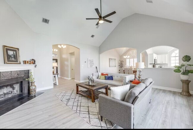 Photo - 602 Vogue Cove