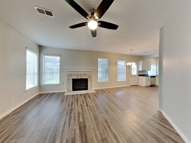 Photo - 18007 Oakloch Ct