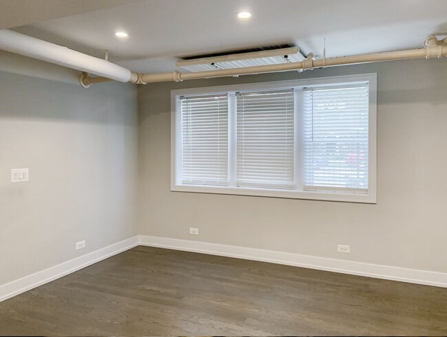 Photo - 1813 W Winona St Unit 1921 -1931-G