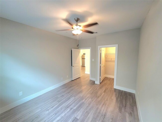 Photo - 1620 Oak Tree Dr Apartment Unit 1309