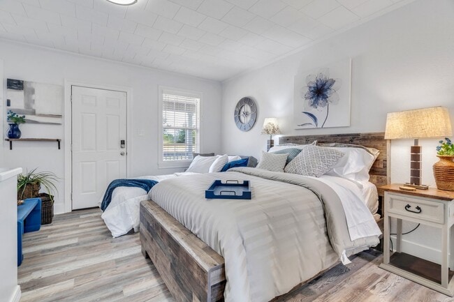 Photo - The Joshua on US Highway 61