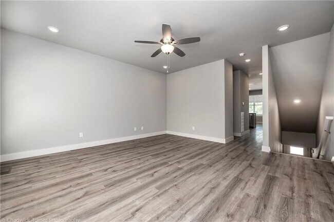 Photo - 1510 N Gregg Ave