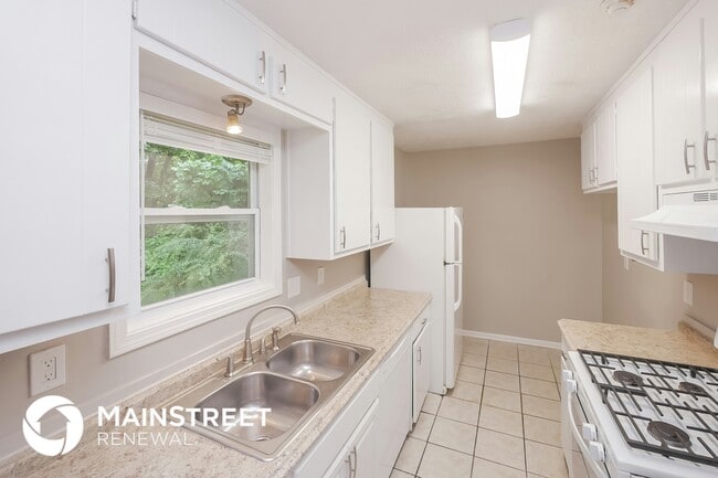 Photo - 1003 Salisbury Trail