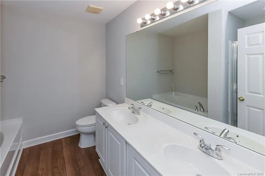 Photo - 5915 Pisgah Way