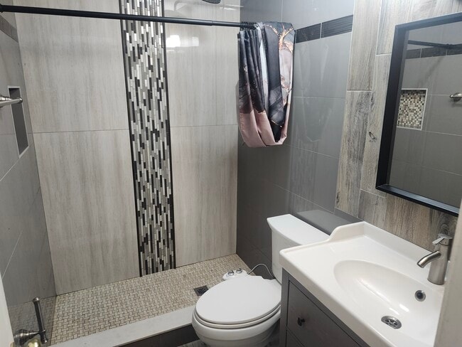 Photo - 2222 SW 70th Ter