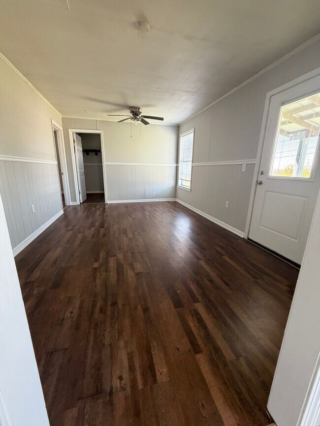 Photo - 00746 Unit 00746 - 17600 Highway 79 Gadsden, TN 38337-B