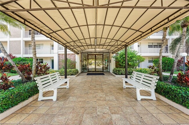 Photo - 2671 S Course Dr Condo Unit 303