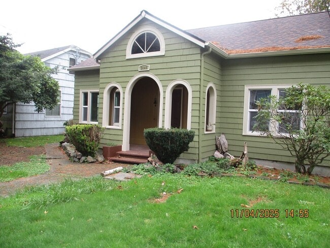 Photo - 2640 Queets Ave