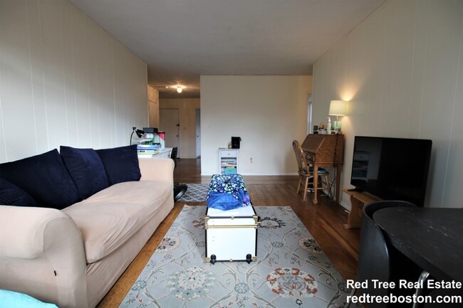 Photo - 1999 Commonwealth Ave Unidad 12A