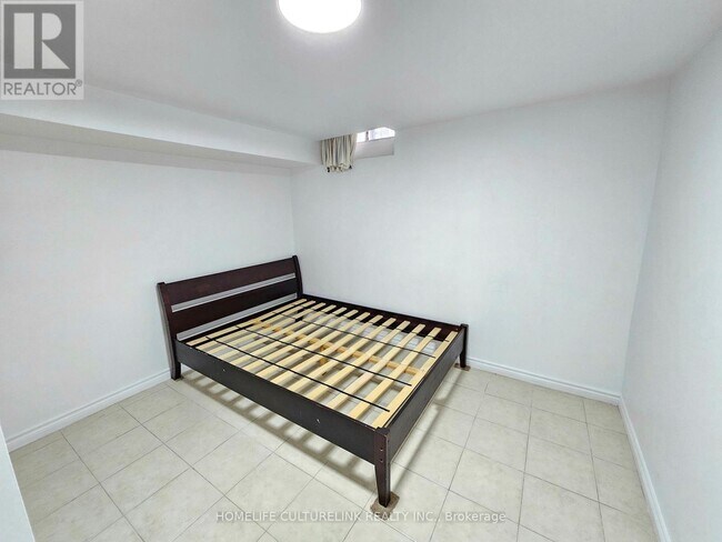 Photo - 39 Treetops Ct