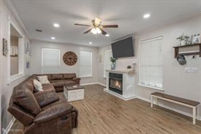 Photo - 6339 Westwood Rd