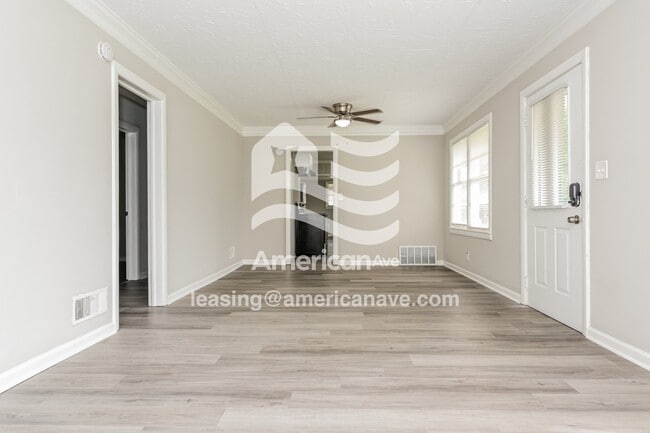 Photo - 2411 Laurel Dr
