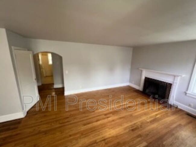 Photo - 3314 Granby St