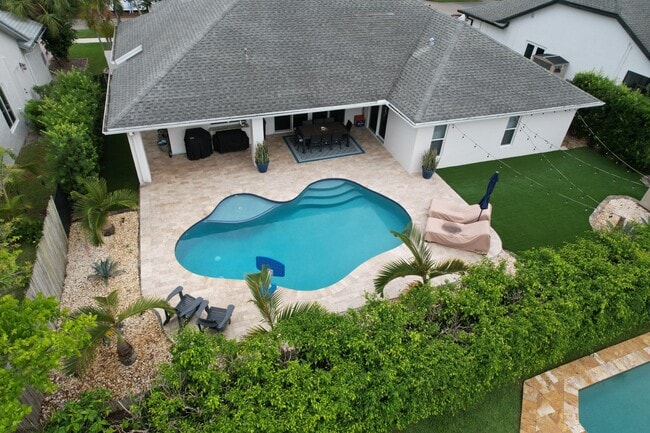 Photo - 5142 NW 43rd Ave