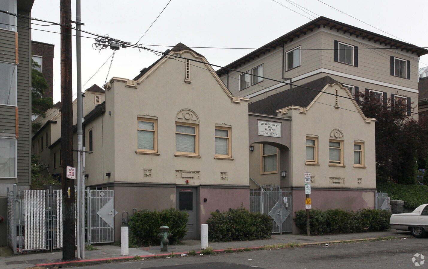 Sterling Court Apartments - Sterling Court