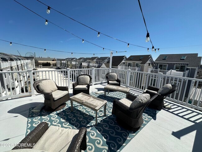 Photo - 235 Sherman Ave