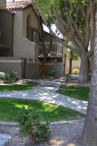 Photo - 1905 E University Dr