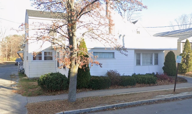 Photo - 16 Pleasant St Unit 1