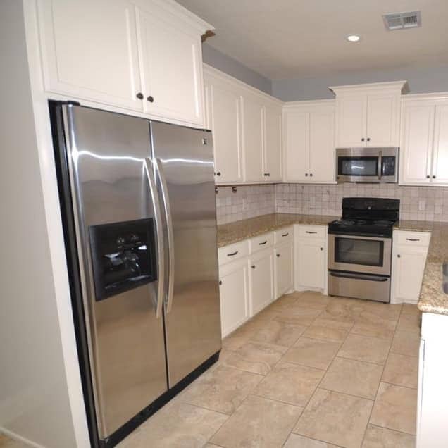 Photo - 421 Chavanne St