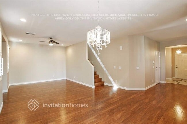 Photo - 10541 Danielson Ave