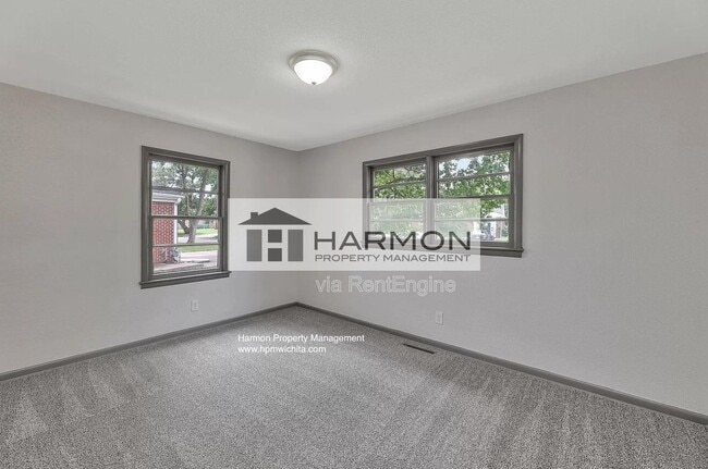 Photo - 8302 E Gilbert St